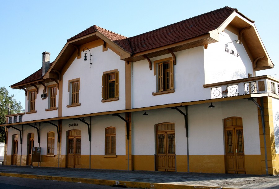 maior_ANTIGA_ESTAO_FERREA_folder-1 A História da Cidade de Canoas/RS: Origens, Figuras Históricas e Notícias Antigas